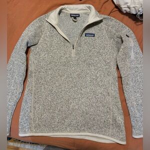 Patagonia quarter zip sweatshirt